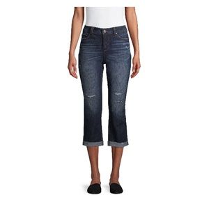 Time and Tru Women's Modern Mid-Rise Capri Pants